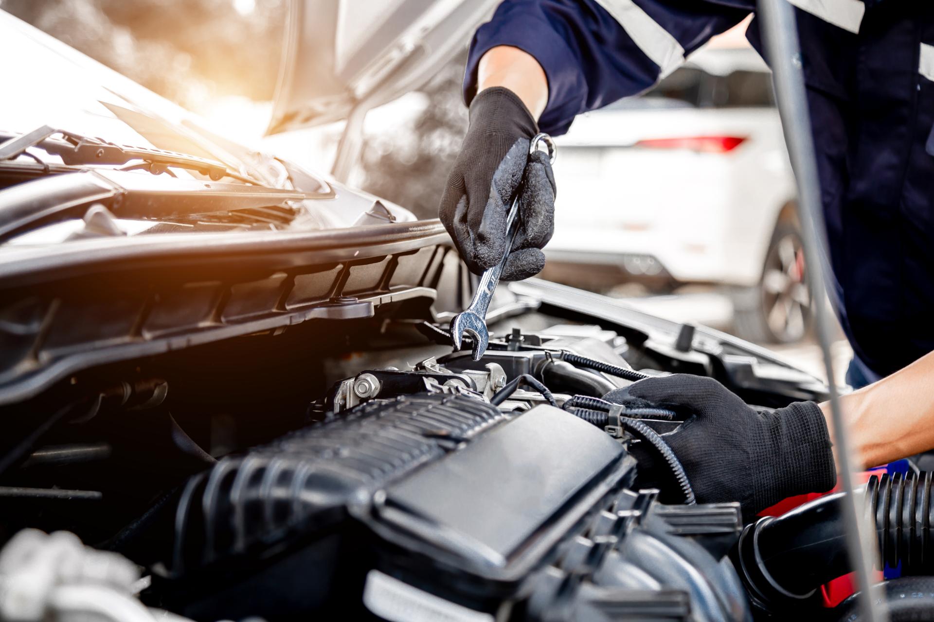 Mécanicien à domicile  Diagnostic et réparation panne auto rapide